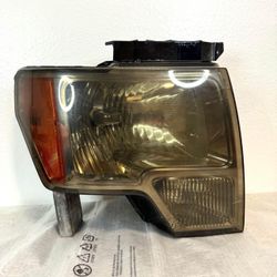 2009 - 2014 FORD F1500 RH HEADLIGHT OEM