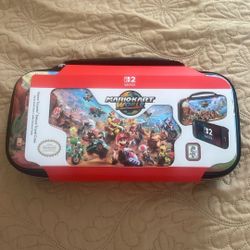 Nintendo Switch 2 Game Traveler Deluxe Mario Kart World Case