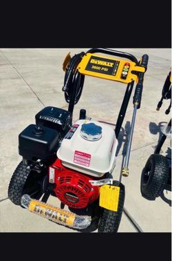 Dewalt 3600 psi Honda gx200 pressure washer