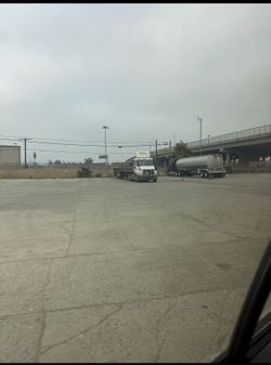 Semi parking