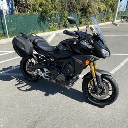 2016 Yamaha FJ-09 - 847cc - Low Miles!! $7,200 OBO!!