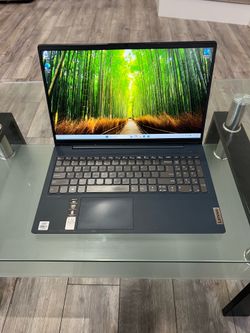 Lenovo ideapad 5 i7 , 12gb ram , 512gb SSD laptop