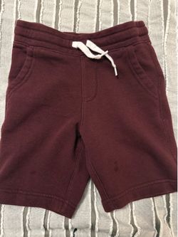 Old navy shorts SIZE 6/7