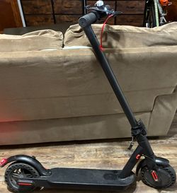 Adult E  Scooter (18MPH) (30KPH)
