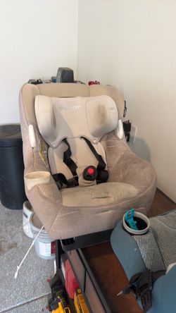Maxi-Cosi Pria 85 Max car seat