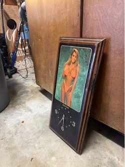 Vintage Pin-Up Wall Clock  – Retro Wood Frame – Man Cave, Garage, Bar Décor
