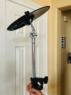 ROLAND CY-8 Cymbal with mounting arm & clamp