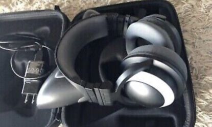 Brookstone AR102A4BKA Over Ear Wireless Headphone Black for Sale in Halndle Bch FL OfferUp