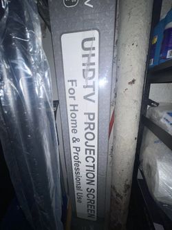 UHDTV Projector Motorized Screen