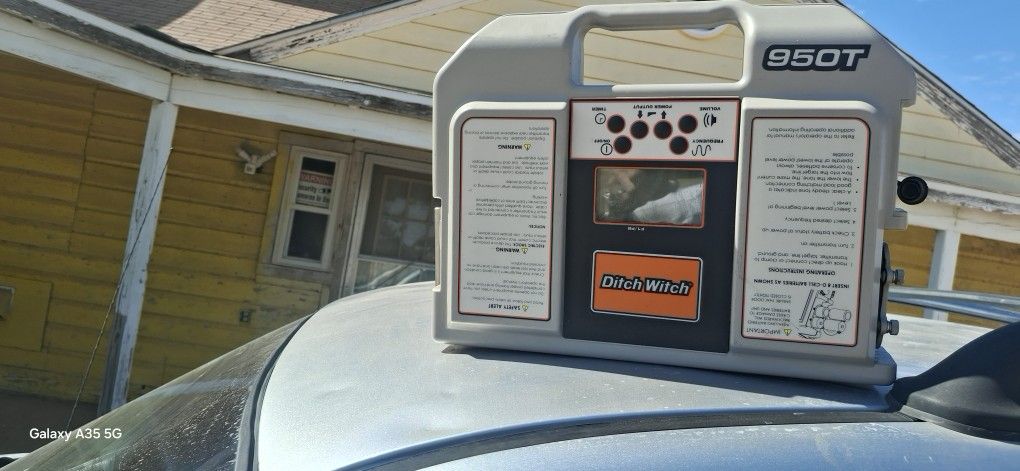 Ditch Which 950 Transmitter