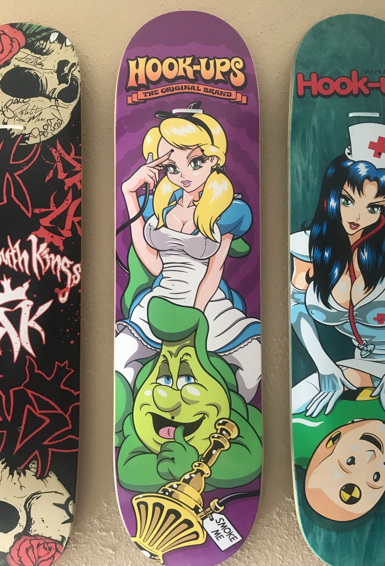 Hook-Ups Alice in Wonderland RARE