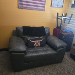 ASHLEY GRAY BIG SOFA CHAIR