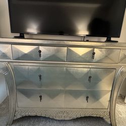 Silver Glam Mirrored Style Dresser / TV Stand – 49.5”