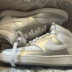 Women’s Nike Court Vision Mid (White/Metallic Silver) 