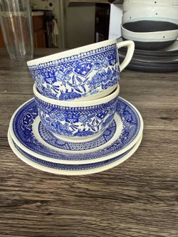 Tea Cups Set