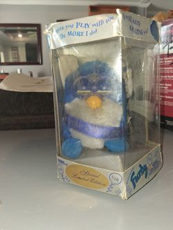 Furby Y2K Special Limited Edition by Tiger Electronics