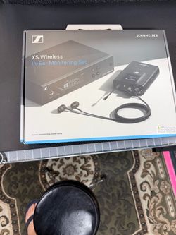 Sennheiser XS Wireless In-Ear Monitoring Set