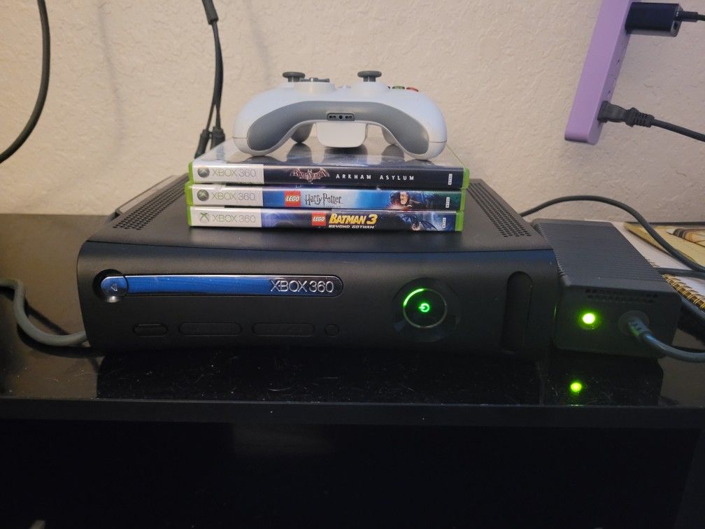 Microsoft Xbox 360 ELITE Original Console 120gb Hard Drive HDD W/ games - TESTED