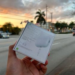 AirPods Pro 2nd Gen 