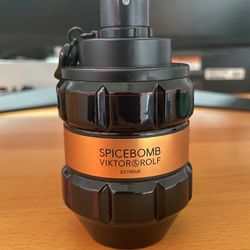 Cologne-Spicebomb Extreme 3.4oz(READ Description)