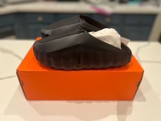 Nike Mind 001 Triple Black