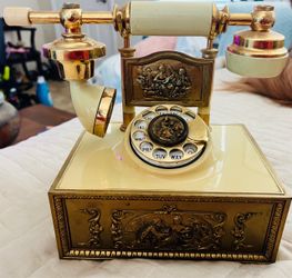 Vintage Deco-Tel French Victorian Rotary Phone - Cream & Gold