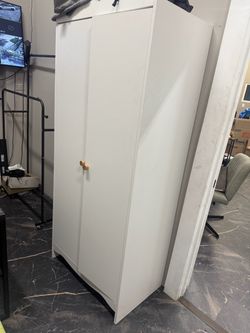 White 2-Door  Closet