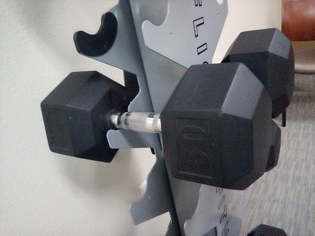 Dumbbells 2x(50lbs Each)