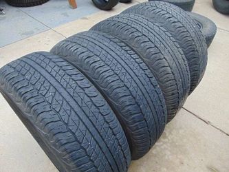 4 Used 265 70 17 Dunlop Grandtrek AT20 4ply Tires 9/32nds Date 2023