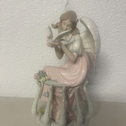 Angel Statue 