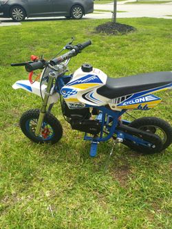 Dirt bike