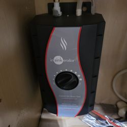 In Sink Erator HOT100 w/ filter