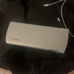 Belkin 8-in-1 Power Adapter