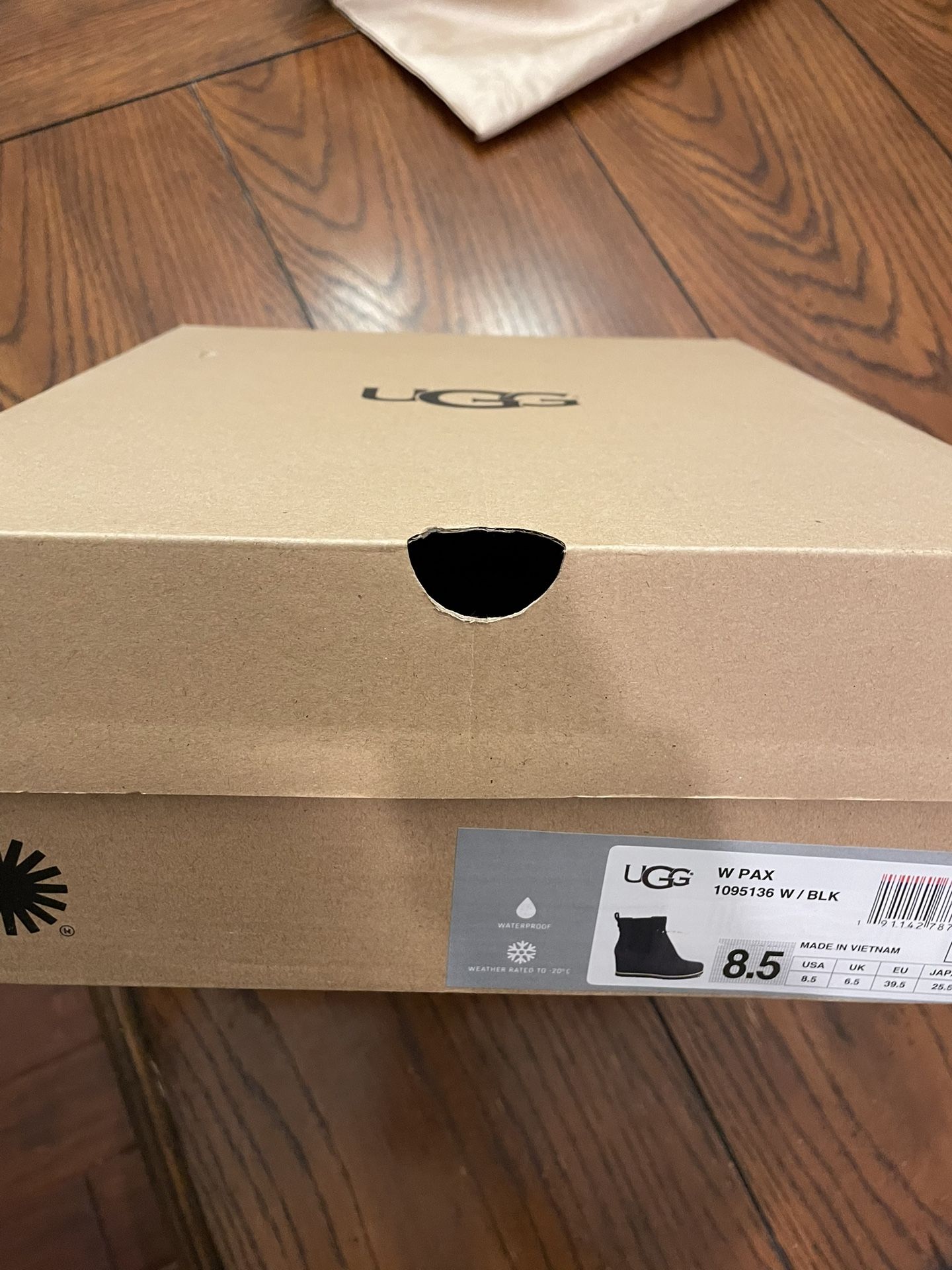 UGG Boots - Black - Size 8.5