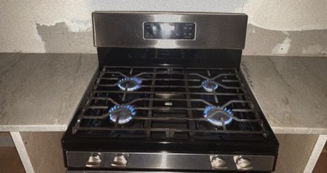 Gas Stove Nearly Used It For A 1 Year