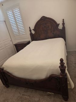 Queen bed