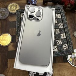 Iphone 15 Pro 128GB Natural Titanium Unlocked