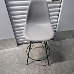 X4 IKEA BAR STOOLS