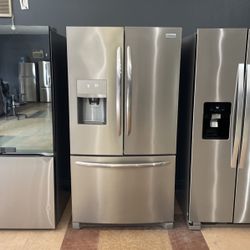 Frigidaire Stainless Steel Bottom Freezer Refrigerator‼️
