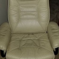 Leather chair with ottoman