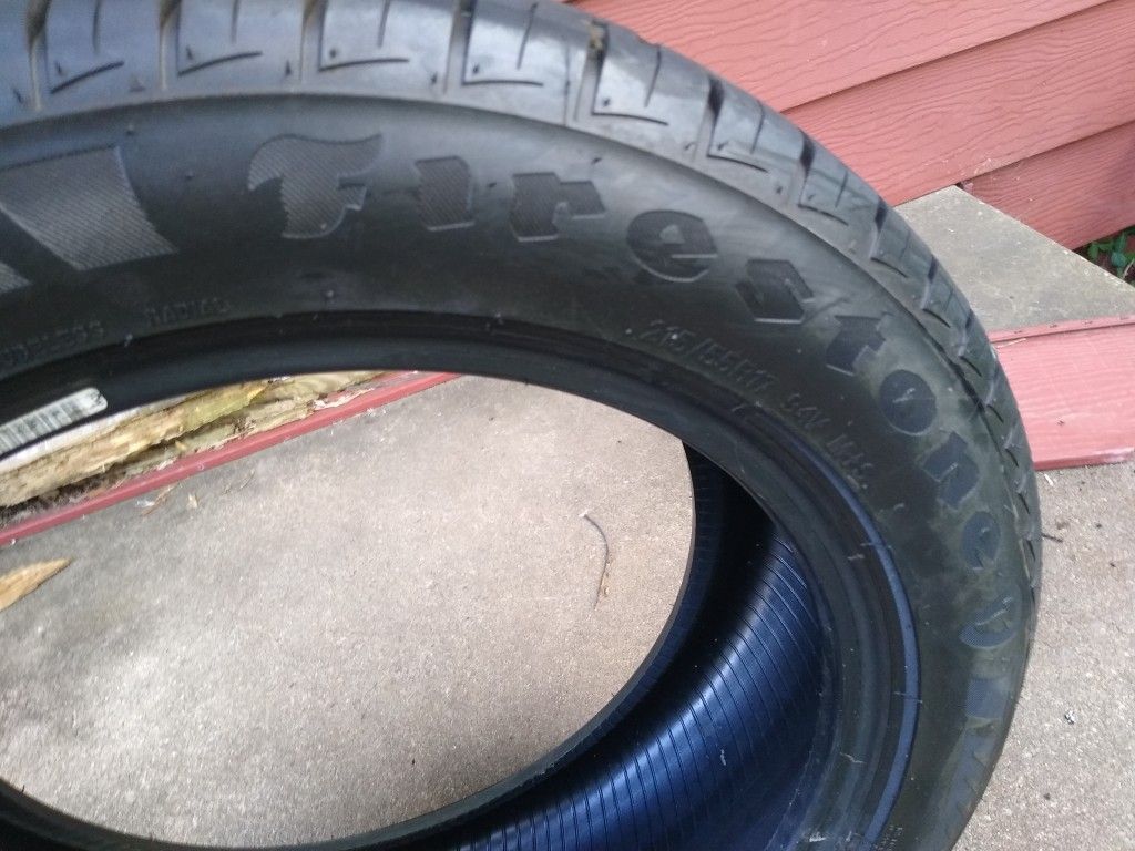 Firestone Firehawk 215/55R17