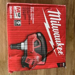 Milwaukee M12 12-Volt Lithium-Ion Cordless Palm Nailer (Tool-Only)