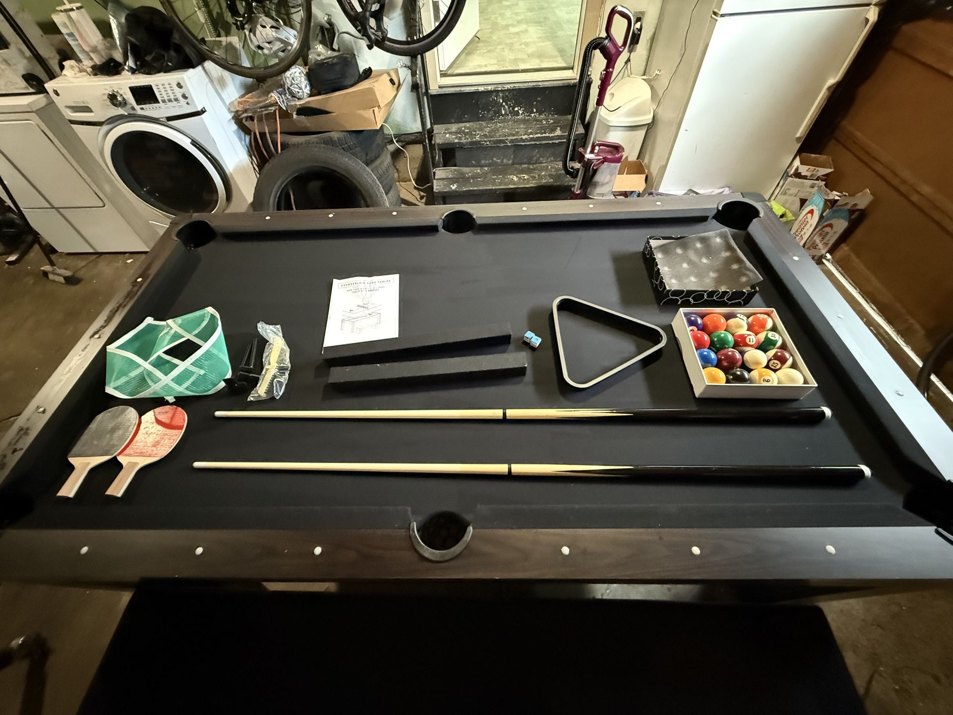 Pool/ Ping pong/ Dinning Table