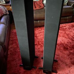 DEFINITIVE TECHNOLOGY BP 8040st With PROCINEMA 1000 Center