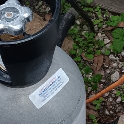 $$$ 100.oo 55 Cubic Inch Aluminum Helium Cylinder (Full Tank)