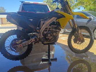 2013 Suzuki RMZ 450 Dirt Bike Motocross