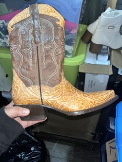 TEXAS COUNTRY BOOTS Size 6 W