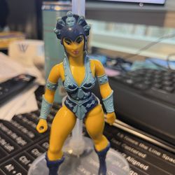 1983 Evil-Lyn Motu