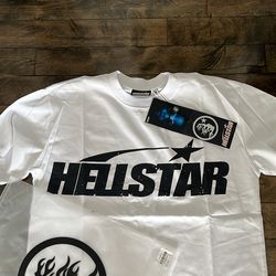 White and black brand new hellstar shirt 🔥