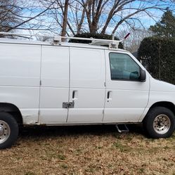 Ford E350 Super Duty Work Van
